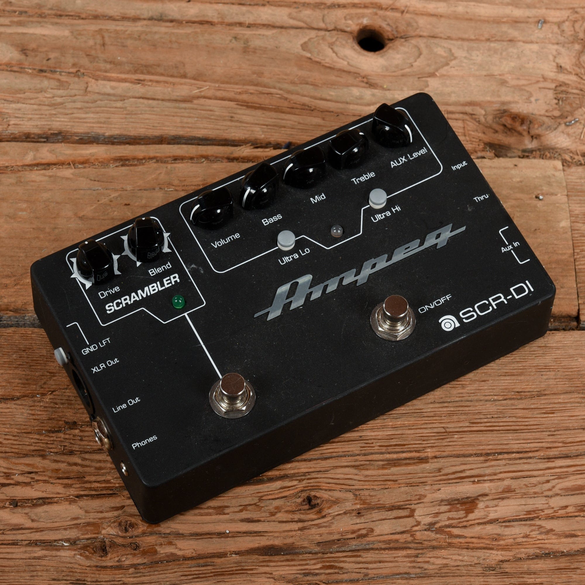 Ampeg SCR-DI Ampeg SCR‑DI Bass DI Preamp with Scrambler