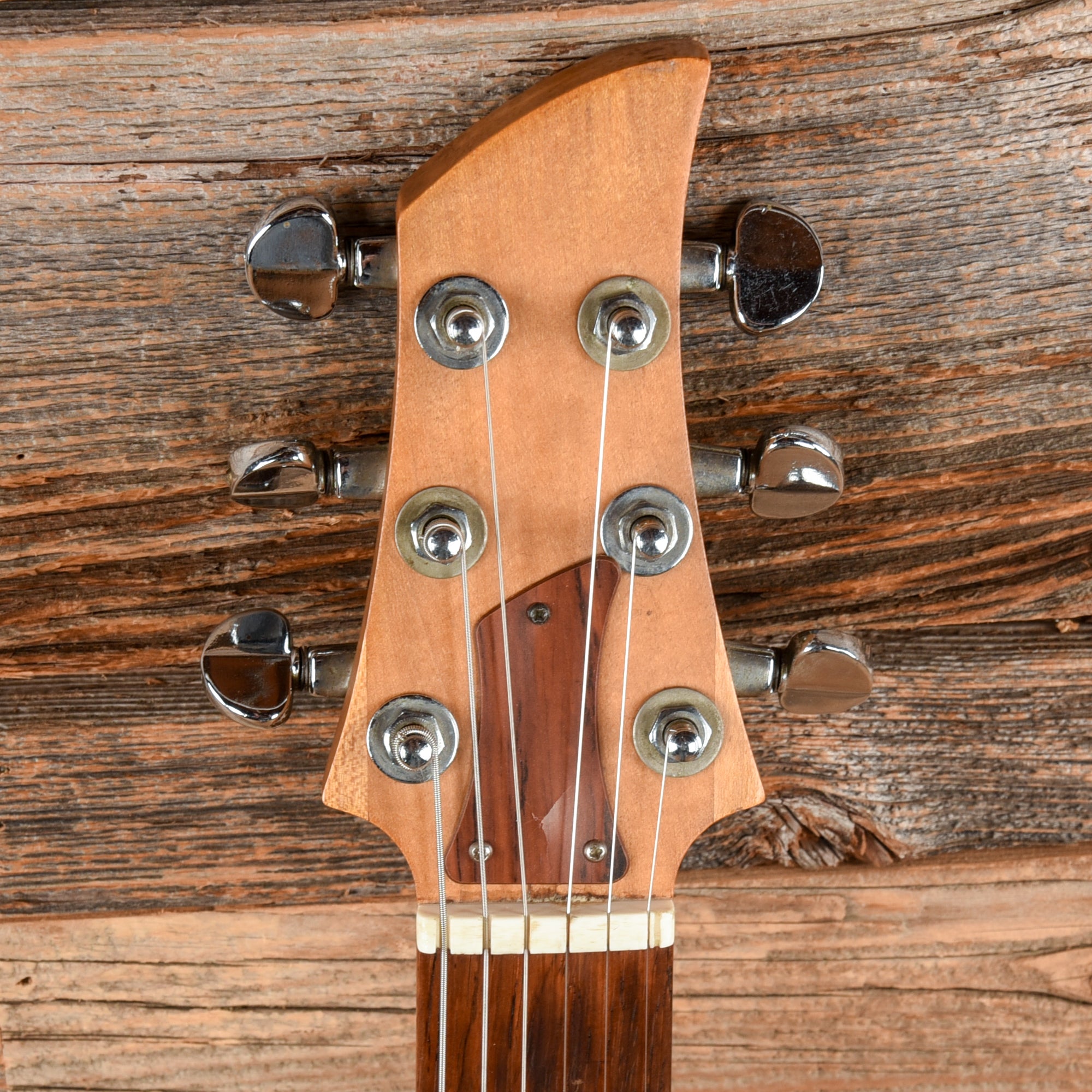 Ampeg Dan Armstrong Clear 1969 - Joe Trohman Electric Guitars