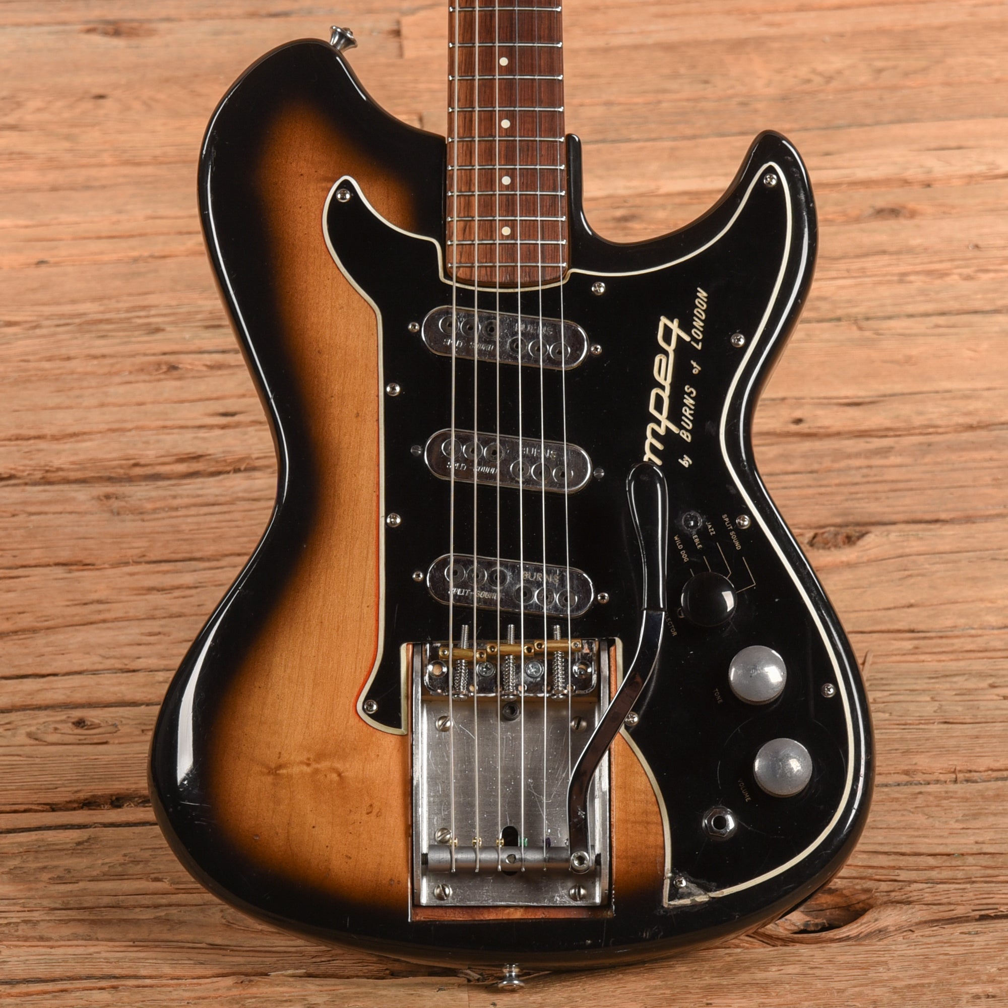 Ampeg by Burns Split Sonic Sunburst 1963 Electric Guitars / Solid Body