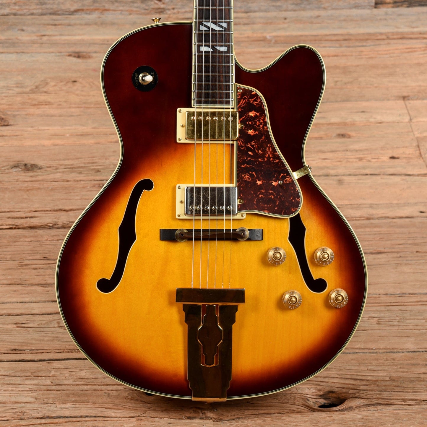 Aria Pro II FA-70 Sunburst Electric Guitars / Hollow Body