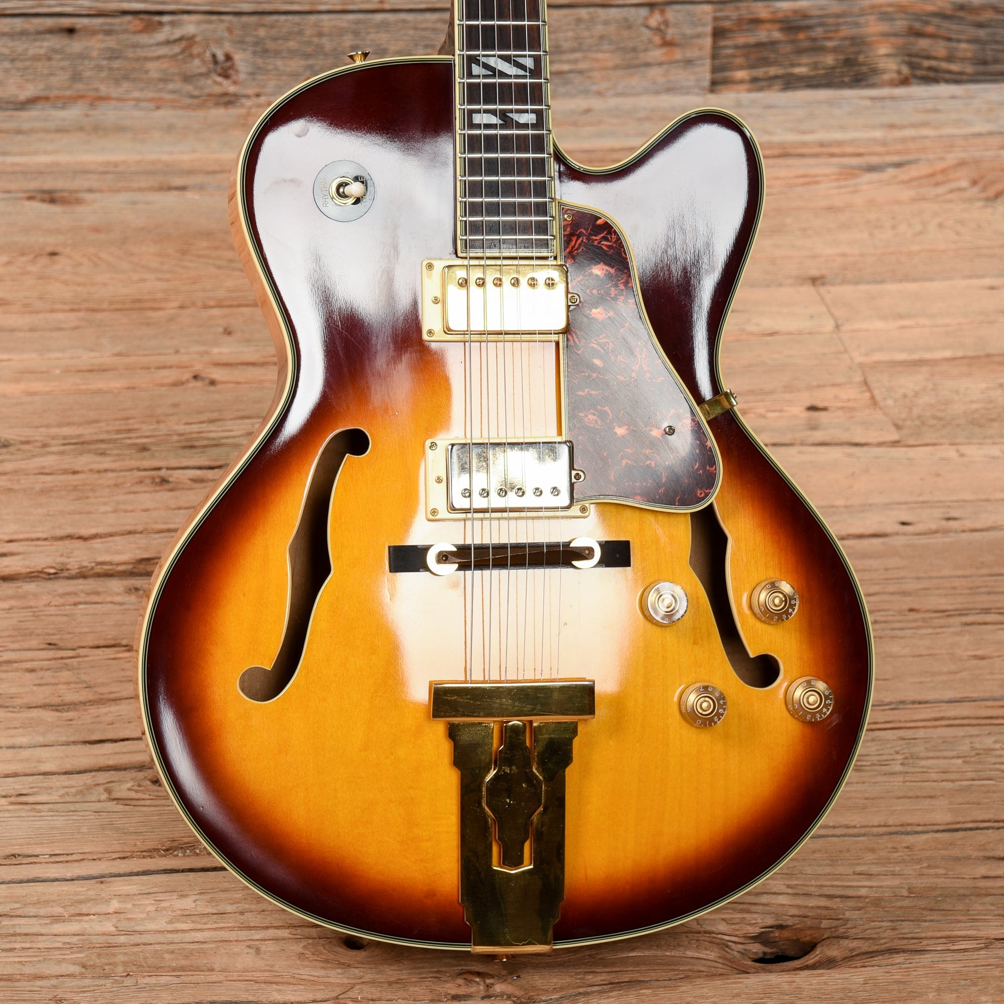 Aria Pro II FA-70 Sunburst – Chicago Music Exchange