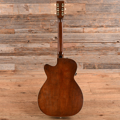 Art & Lutherie Legacy Bourbon Burst CW QIT Bourbon Burst Acoustic Guitars
