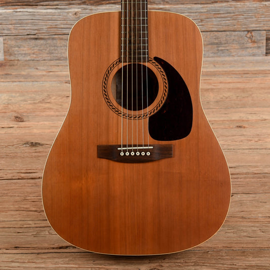 Art & Lutherie Cedar Dreadnought Sunburst 2004 Acoustic Guitars / Dreadnought