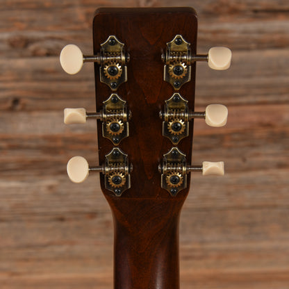 Art & Lutherie Roadhouse Parlor Q-Discrete Denim Blue Acoustic Guitars / Parlor