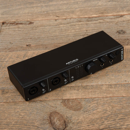 Arturia MiniFuse 4 Audio & MIDI Interface Black Pro Audio / Interfaces