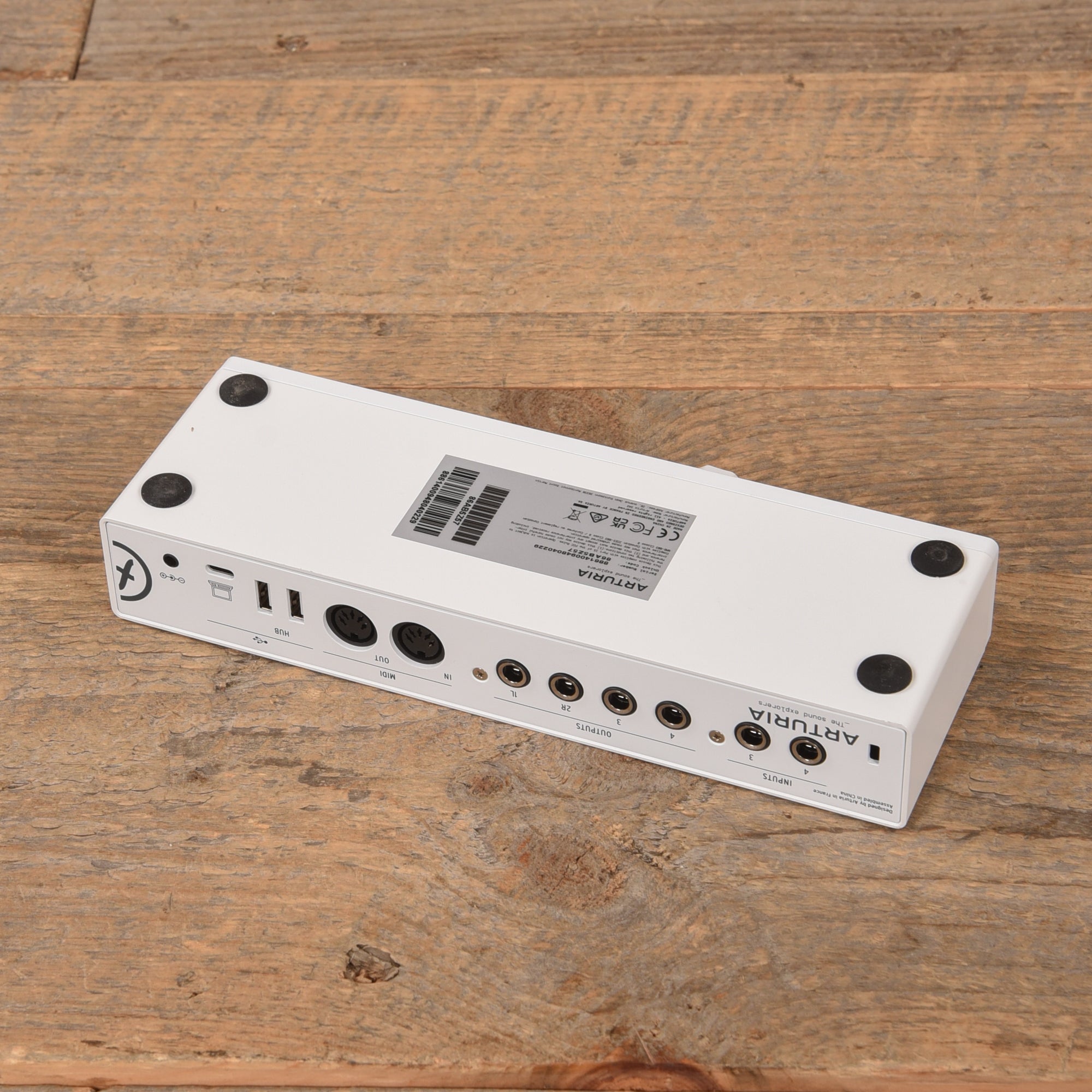 Arturia MiniFuse 4 Audio & MIDI Interface White Pro Audio / Interfaces