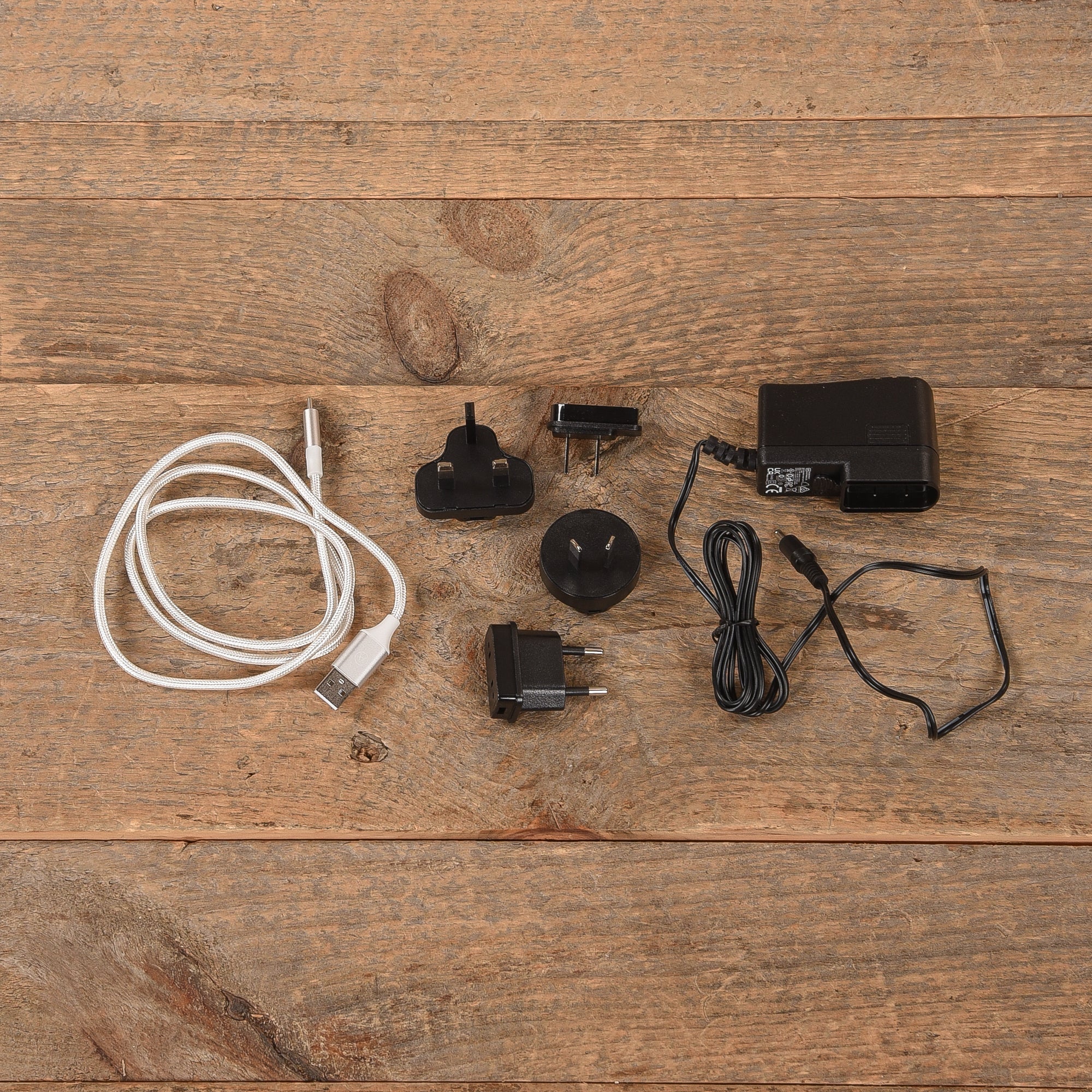 Arturia MiniFuse 4 Audio & MIDI Interface White Pro Audio / Interfaces