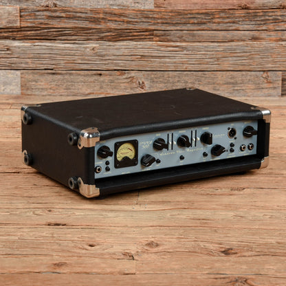 Ashdown EVO II 300-Watt Bass Amp Head Amps / Bass Cabinets
