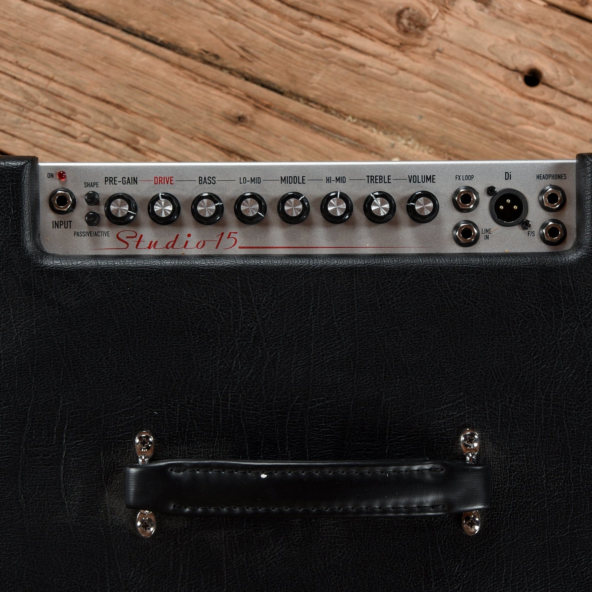 Ashdown Studio 15 300-Watt 1x15" Bass Combo Amp Amps / Bass Cabinets