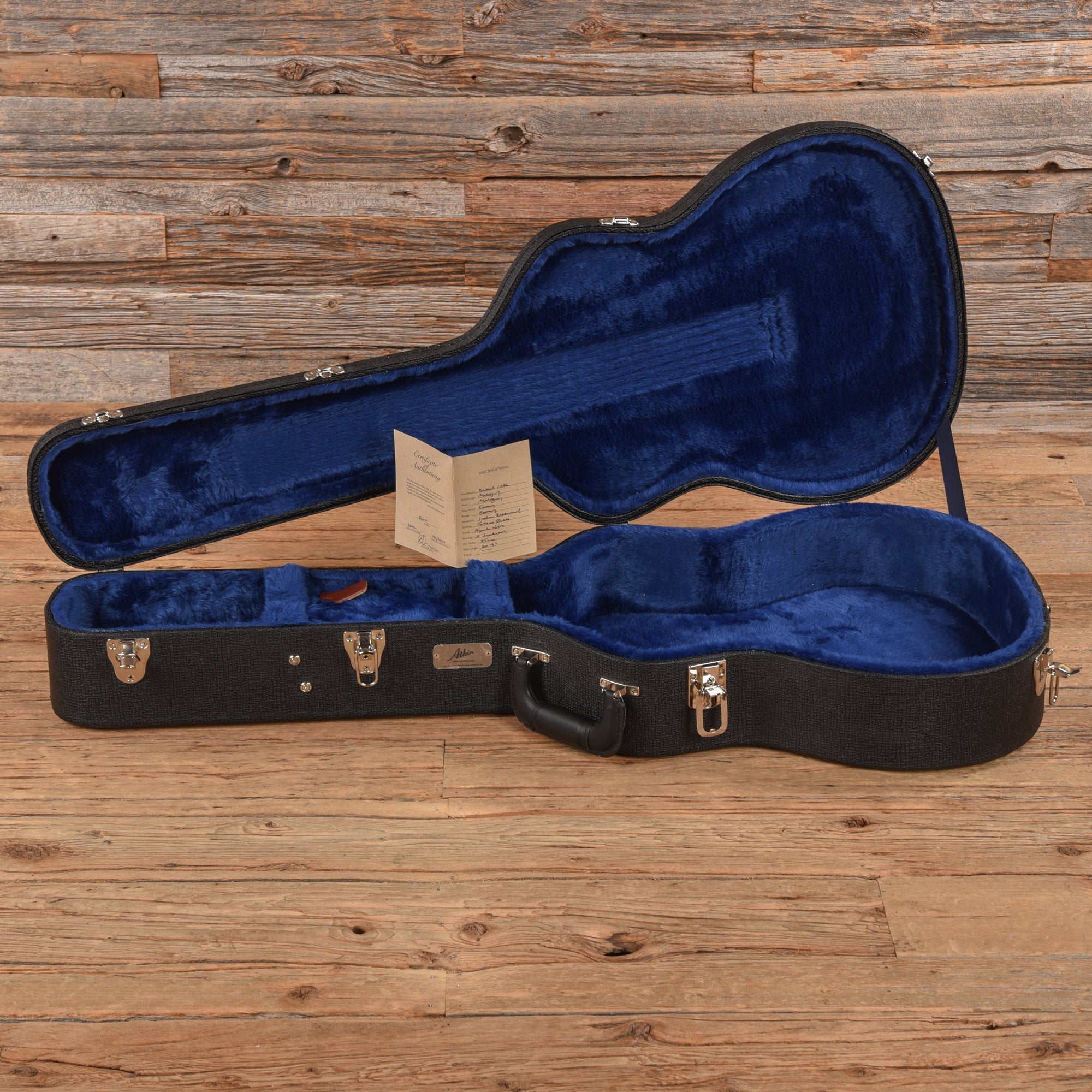 Atkin Essential 000 Baked Sitka/Mahogany Aged Natural w/K&K Pure Mini Acoustic Guitars / OM and Auditorium