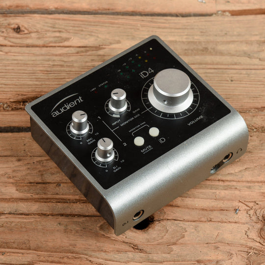 Audient iD4 Desktop USB Audio Interface Pro Audio / Interfaces