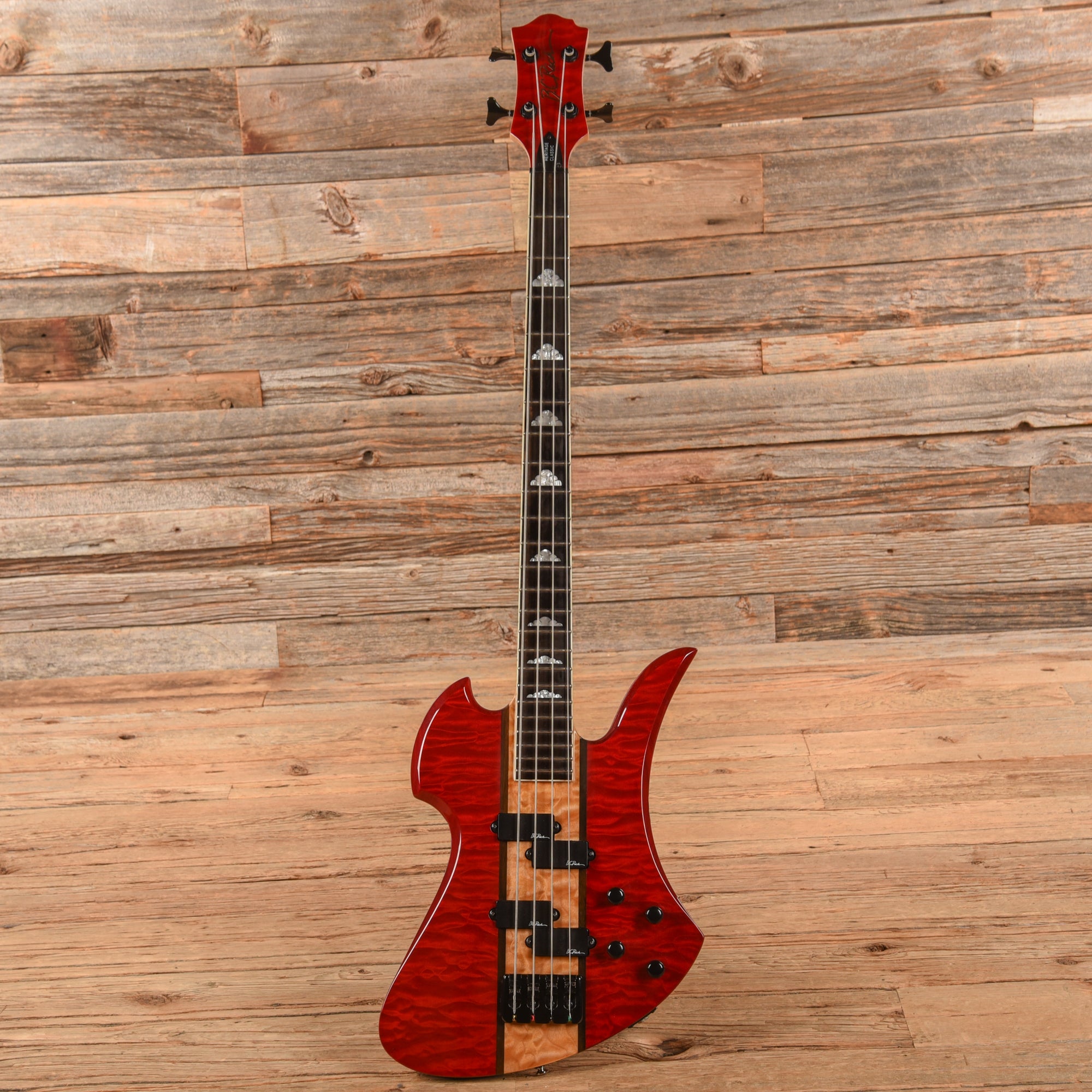 B.C. Rich Heritage Classic Mockingbird Bass Cherry 2004 Bass Guitars / 4-String