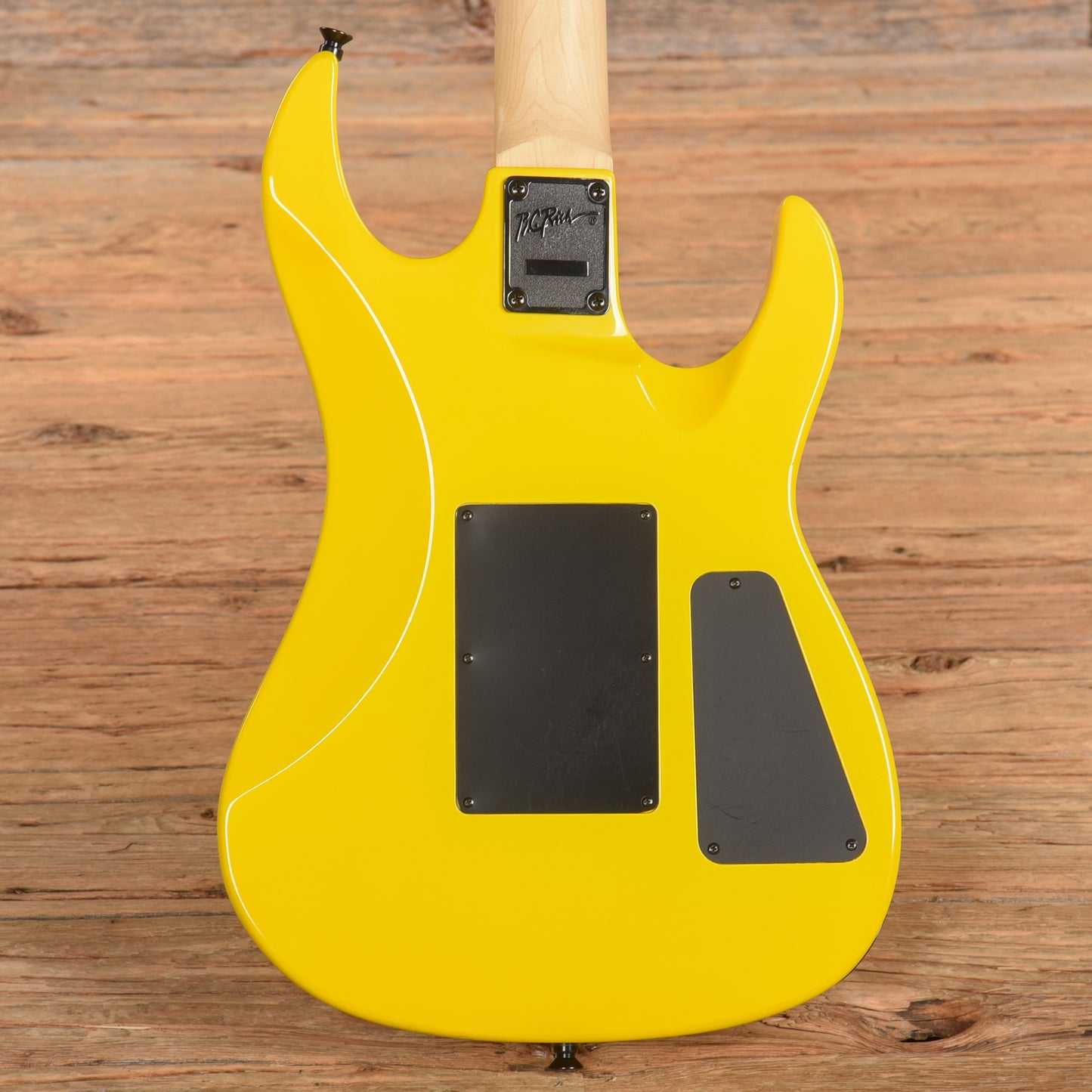 B.C. Rich Gunslinger Yellow  LEFTY Electric Guitars / Solid Body