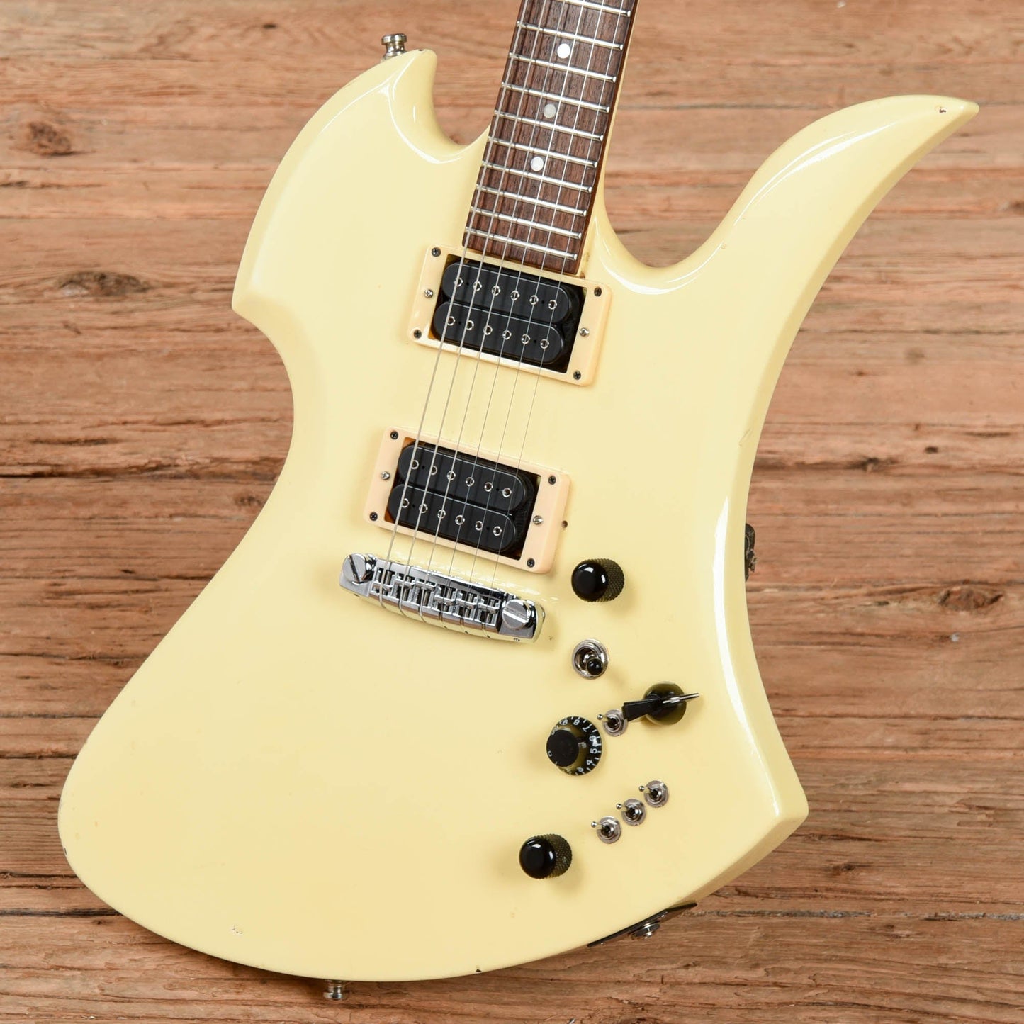B.C. Rich Mockingbird Arctic White 1980s Electric Guitars / Solid Body