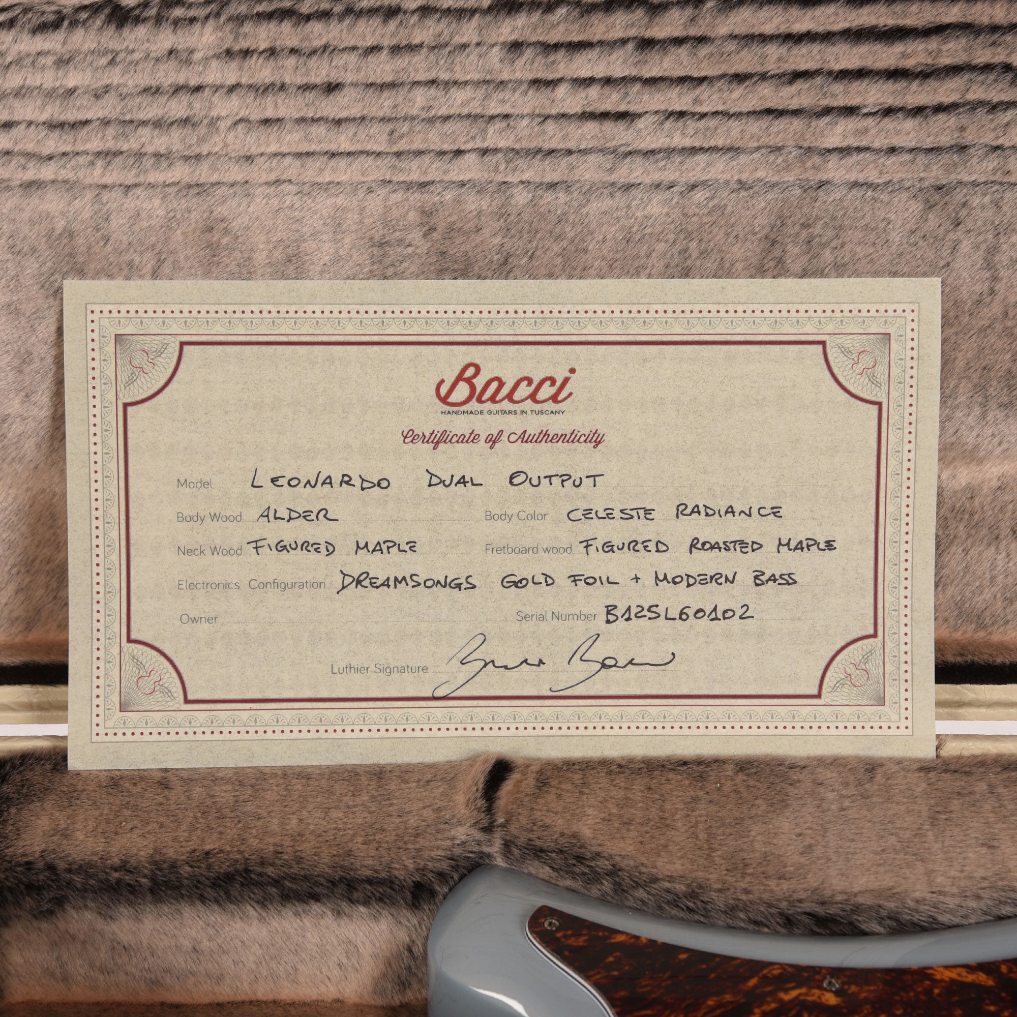 Bacci Leonardo Officina Celeste Dual Output Baritone Red Alder Light Blue Electric Guitars / Solid Body