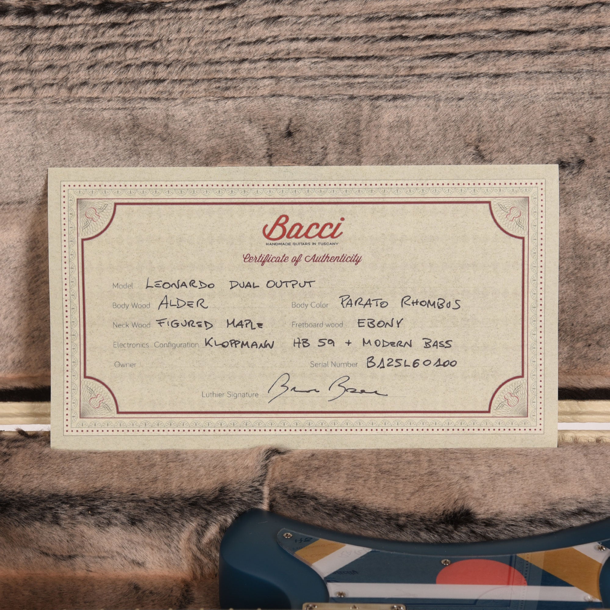 Bacci Leonardo Parato Rhombus Dual Output Baritone Red Alder Dark Blue Electric Guitars / Solid Body