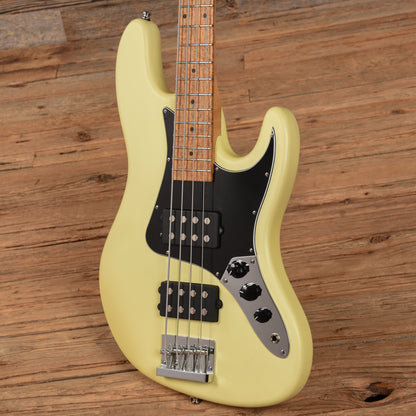 Balaguer Goliath White 2020 Bass Guitars / 4-String