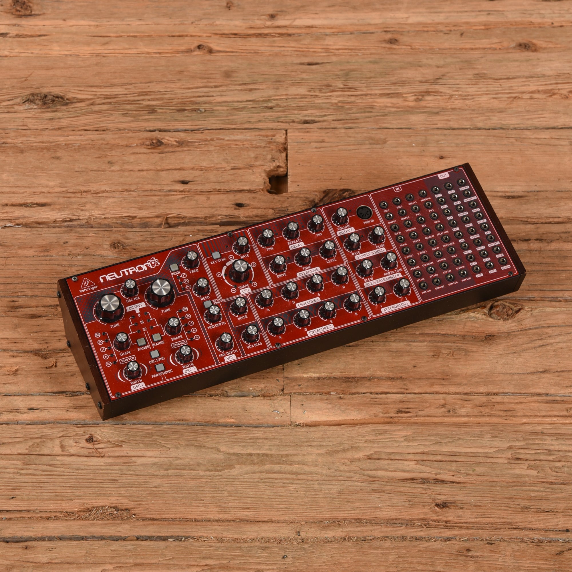 Behringer Neutron