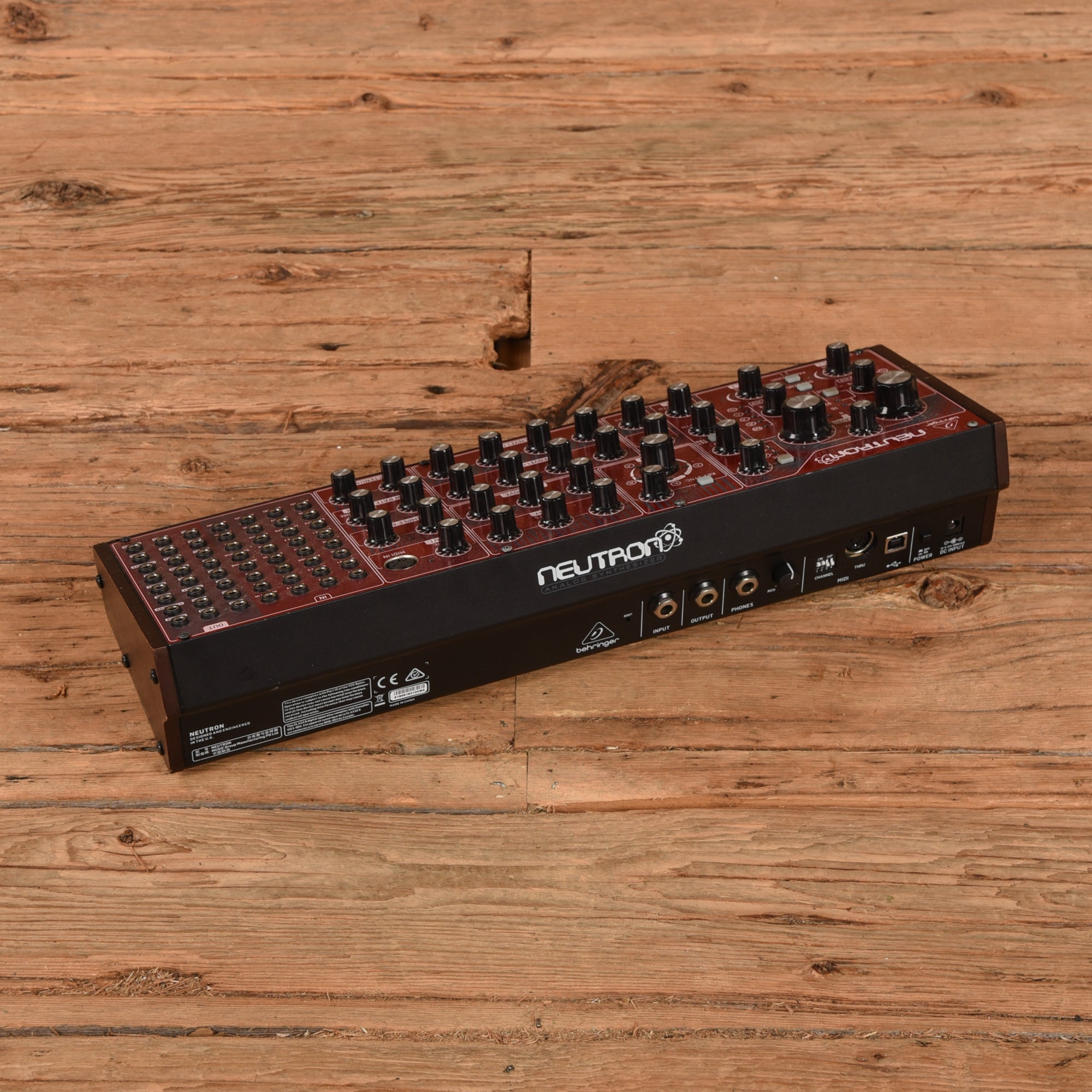 Behringer Neutron