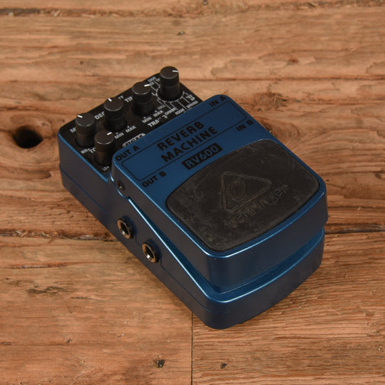 Behringer RV600 Reverb Machine Pedal Effects and Pedals / Reverb