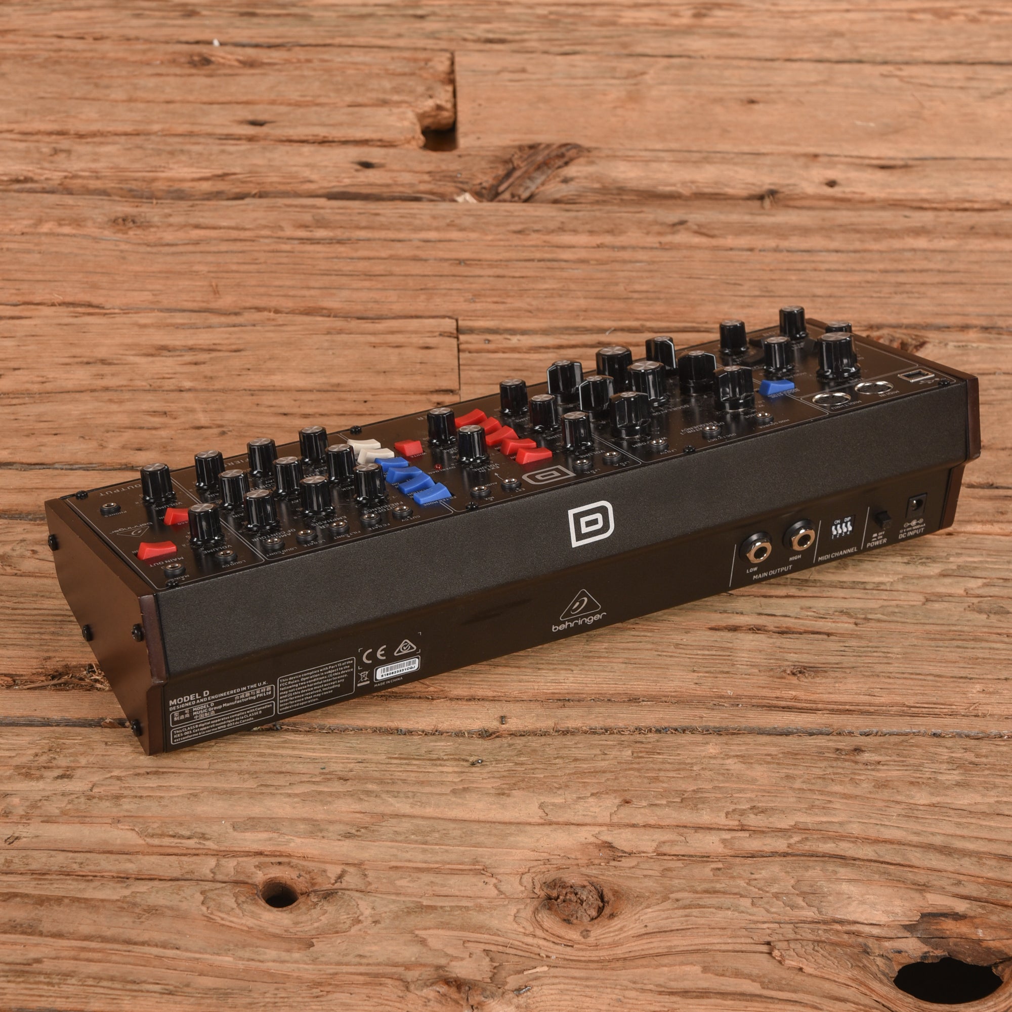 Behringer Model D Analog Synthesizer Keyboards and Synths / Synths / Desktop Synths