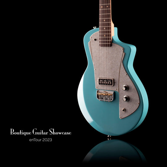 Berg Guitares Electriques La Féline Bleu Sonic Electric Guitars / Solid Body