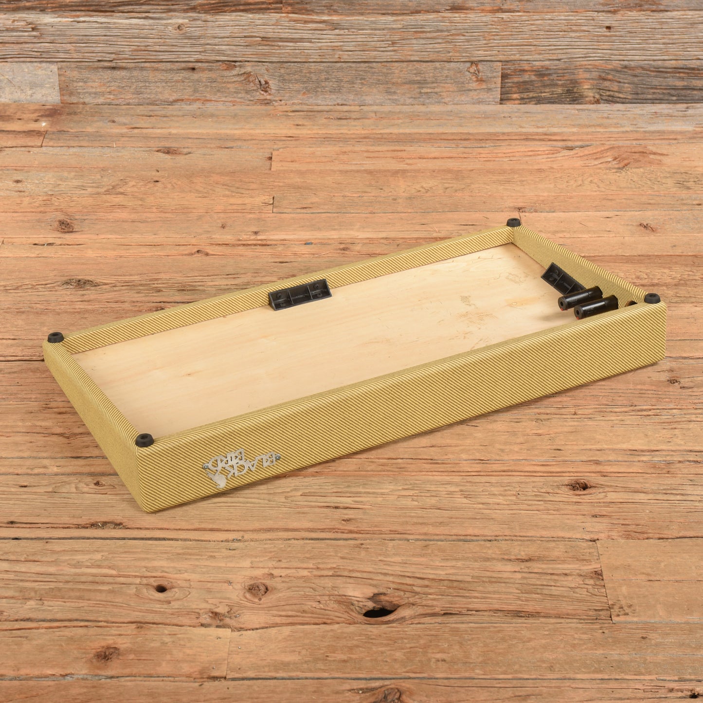 Blackbird 15x30 Pedalboard Effects and Pedals / Pedalboards and Power Supplies