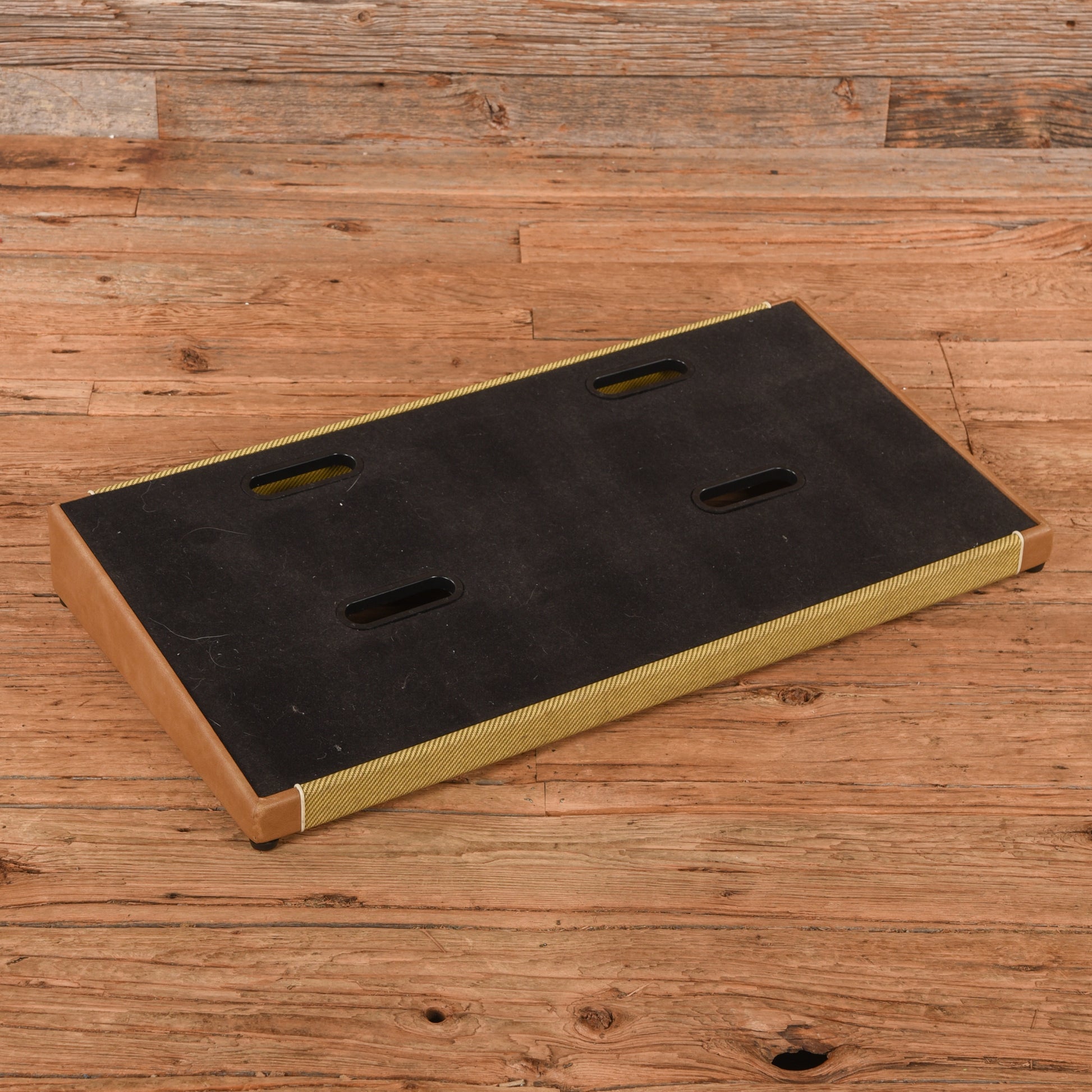 Blackbird Pedalboard w/Tour Case Pedalboards