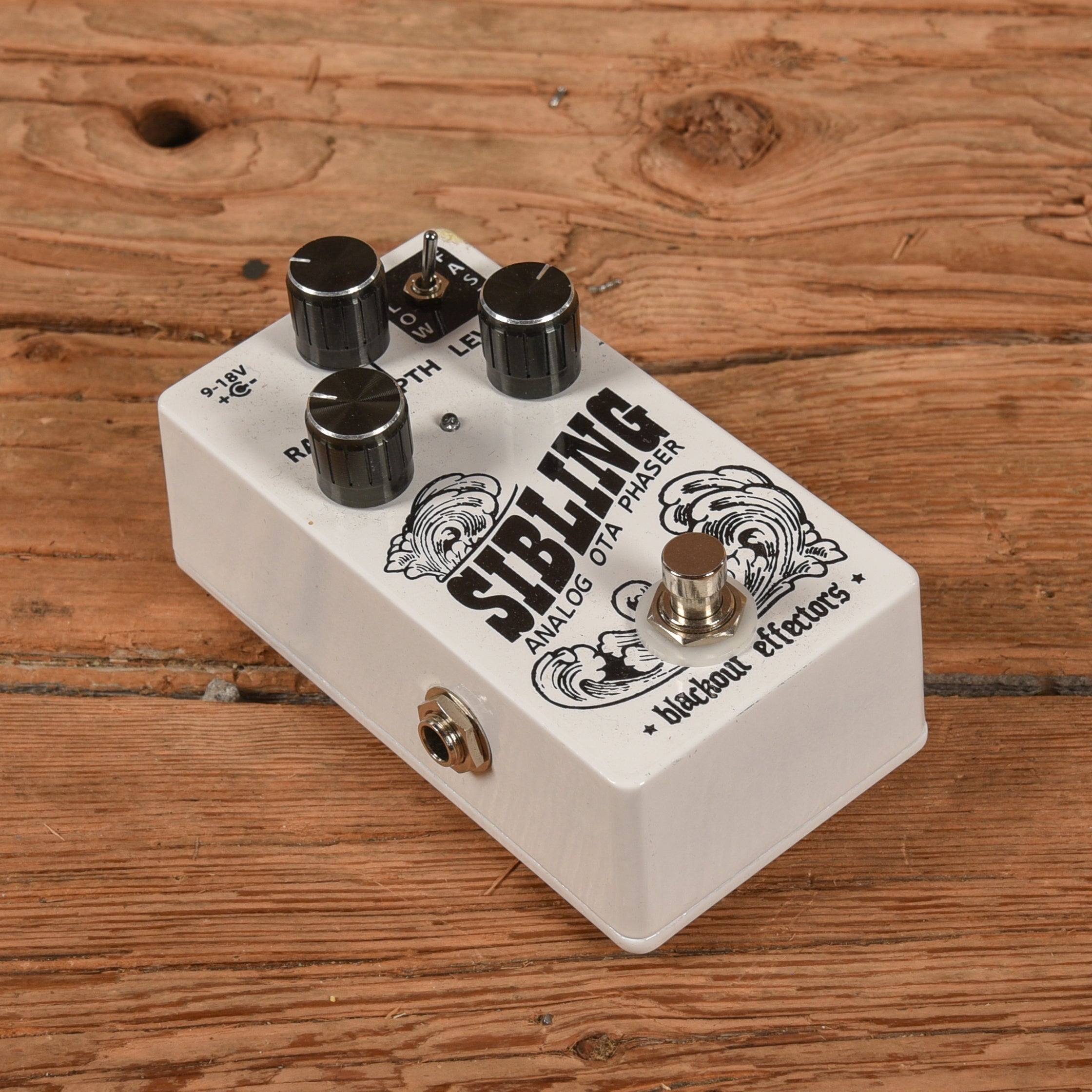 Blackout Effectors Sibling Analog Phaser Effects and Pedals / Phase Shifters