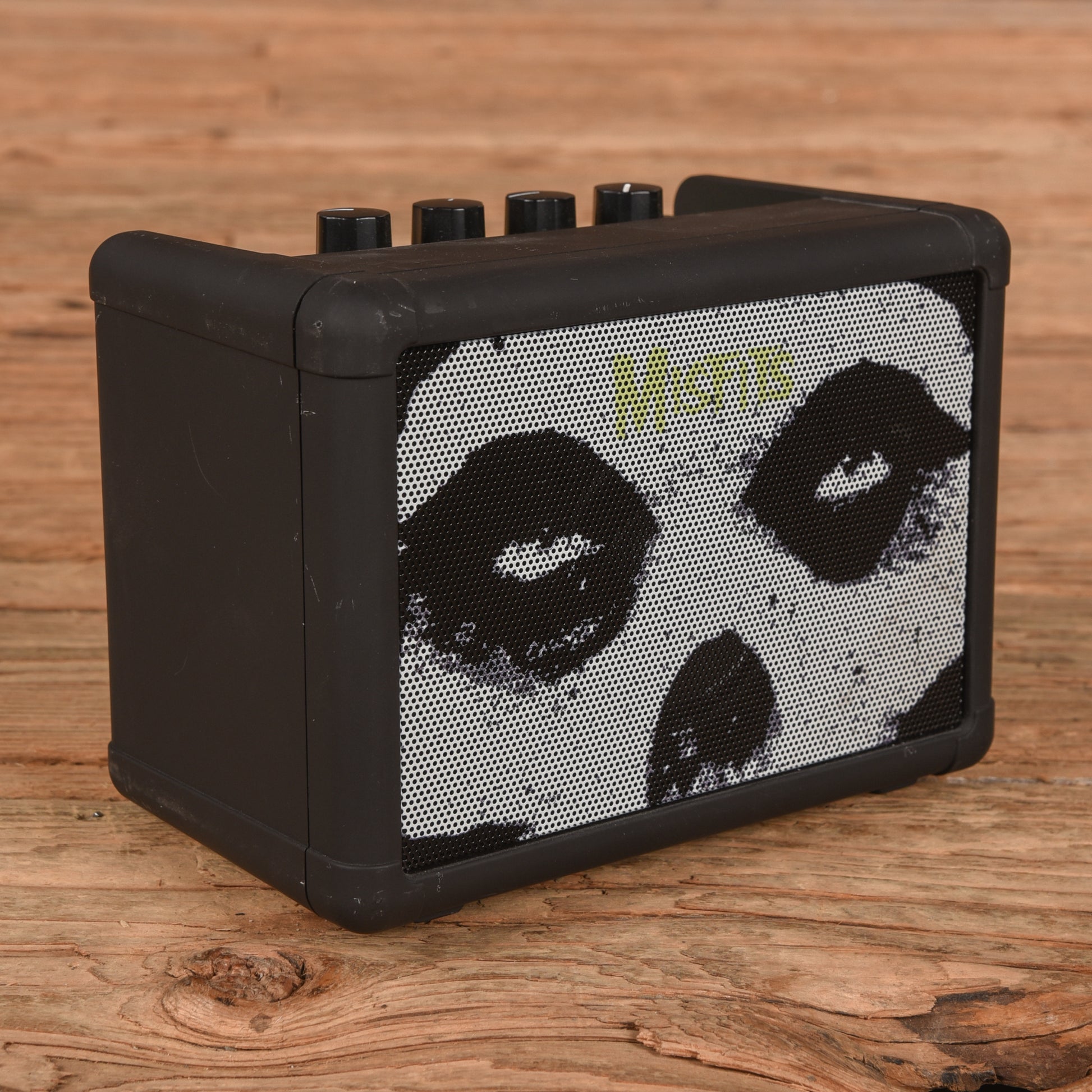 Blackstar Fly 3 Bluetooth Limited Edition "Misfits" 3-Watt 1x3" Battery-Powered Mini Guitar Combo Amps / Guitar Amps / Guitar Cabinets