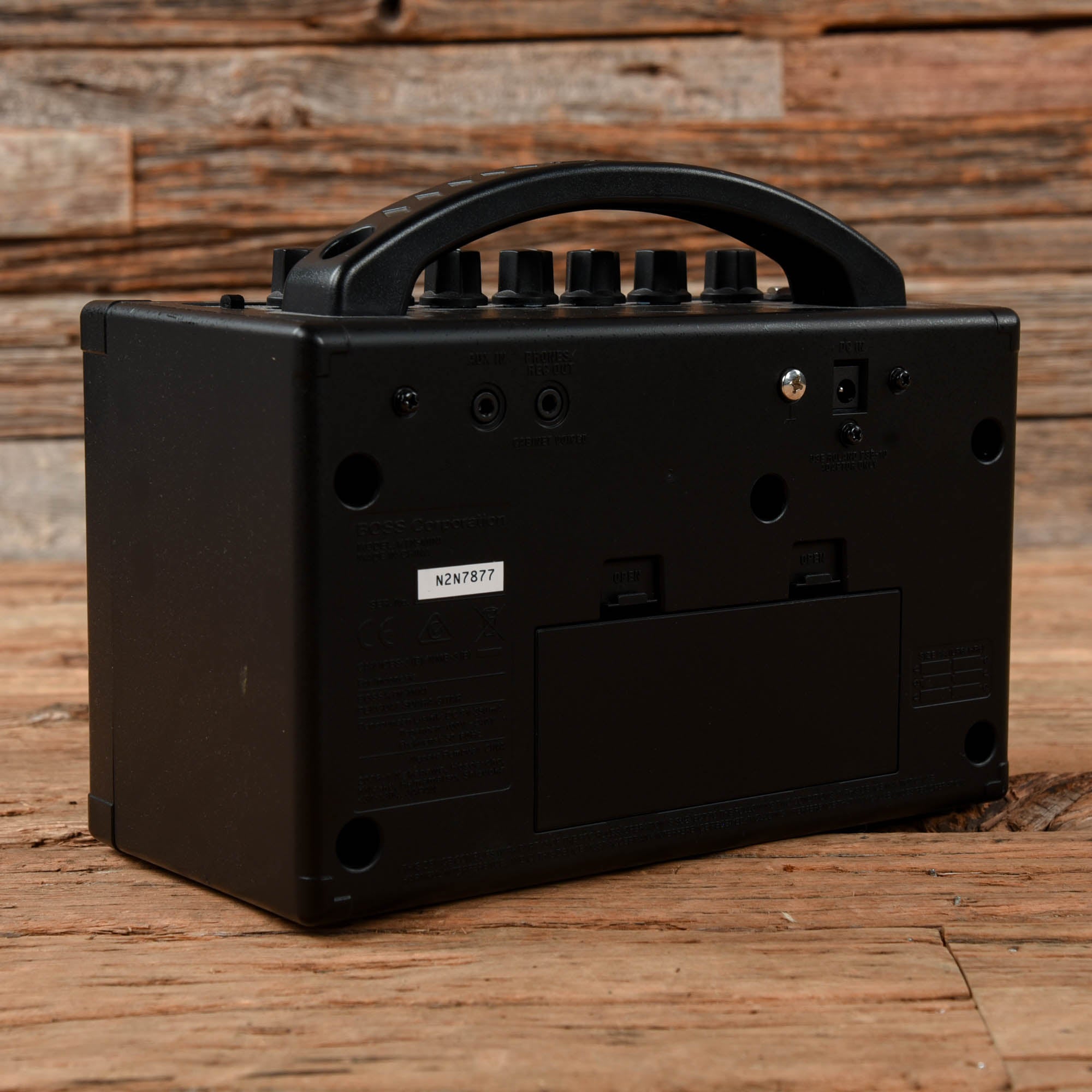 Boss Katana Mini Amps / Guitar Amps / Guitar Cabinets