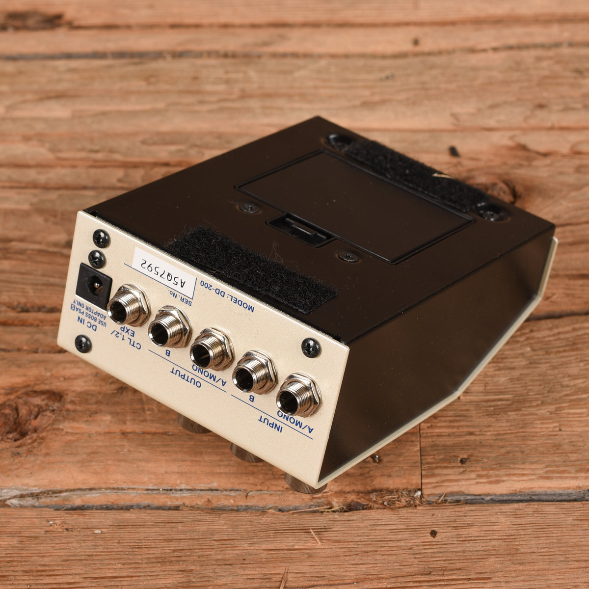 Boss DD-200 Digital Delay Effect Pedals