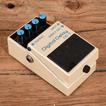 Boss DD-3 Digital Delay Effect Pedals