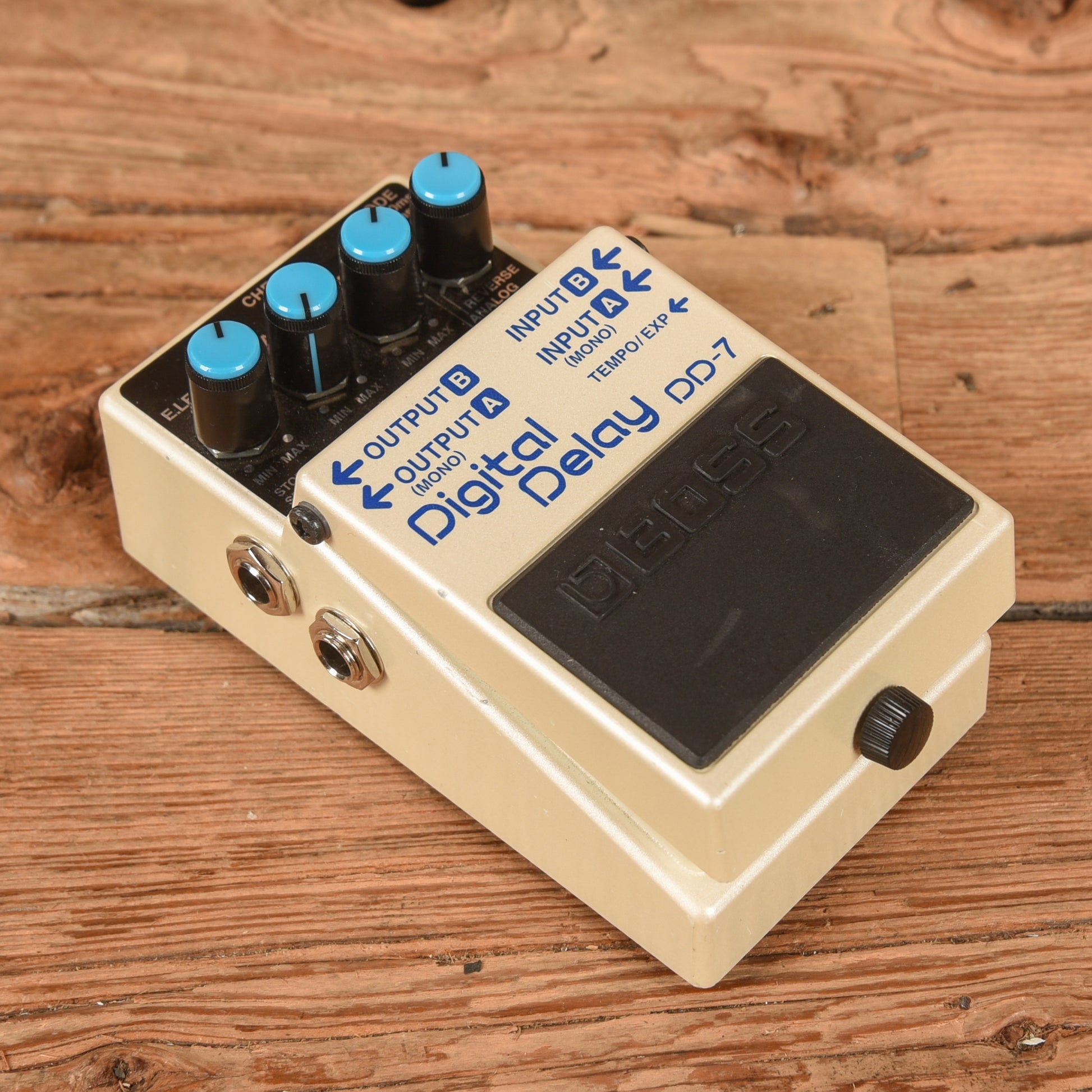 Boss DD-7 Digital Delay Effect Pedals