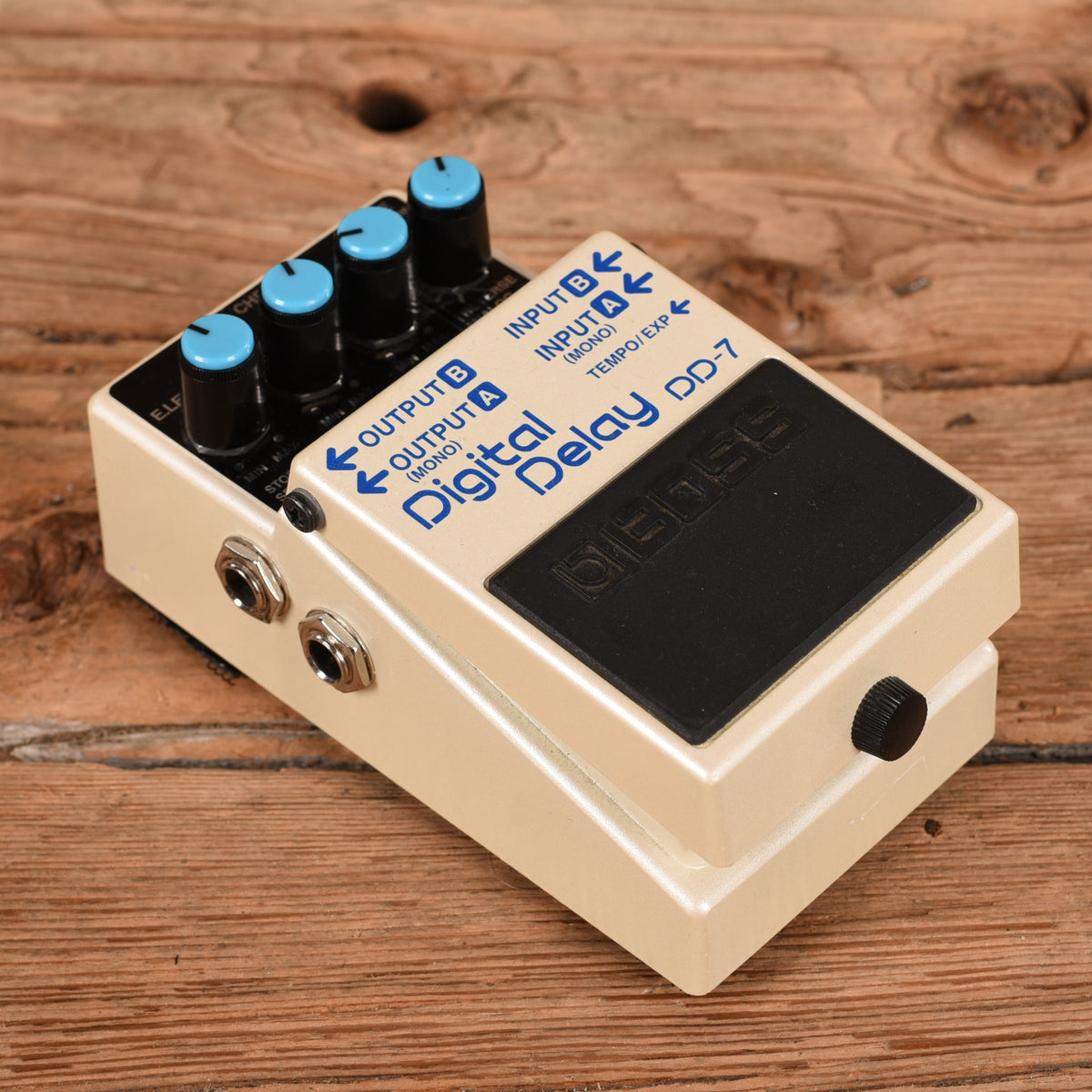 Boss DD-7 Digital Delay Effect Pedals