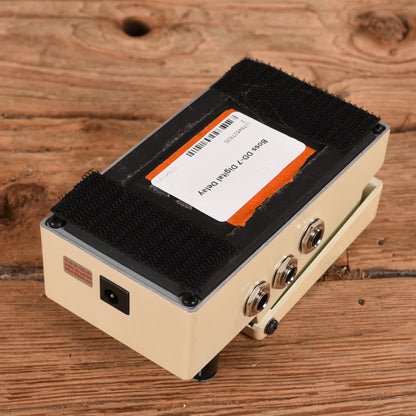 Boss DD-7 Digital Delay Effect Pedals