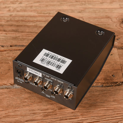 Boss IR-200 Amp and IR Cabinet Effect Pedals