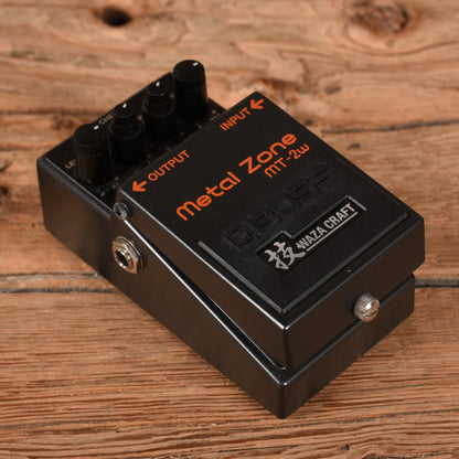 Boss MT-2w Metal Zone Effect Pedals