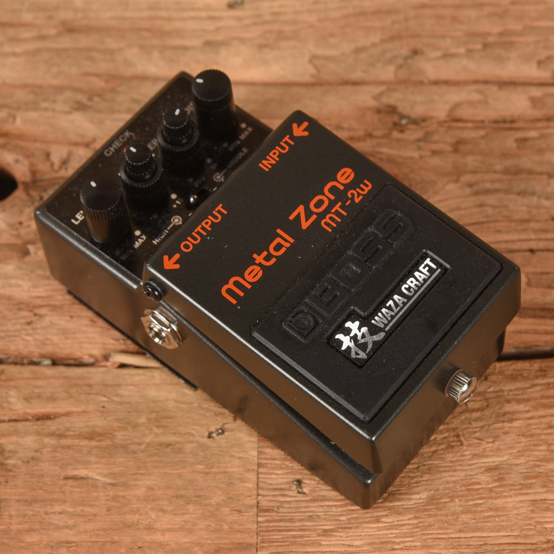 Boss MT-2w Waza Effect Pedals