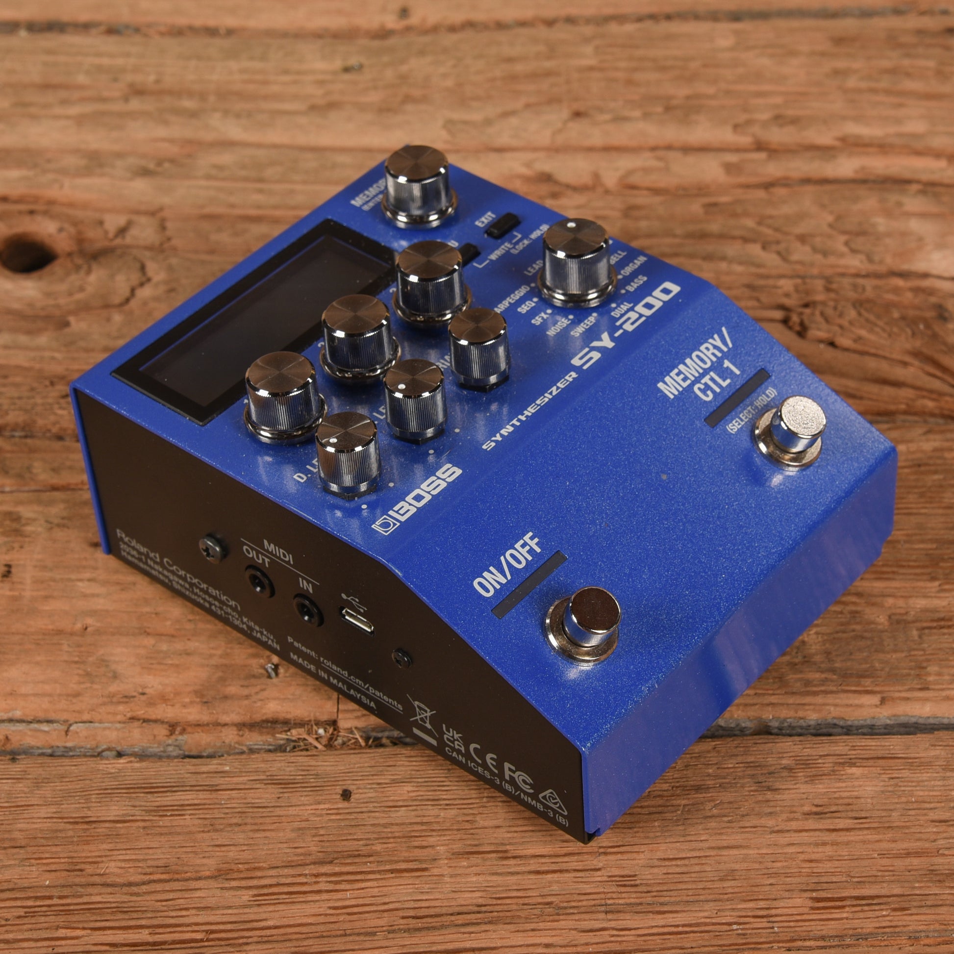 Boss SY-200 Effect Pedals