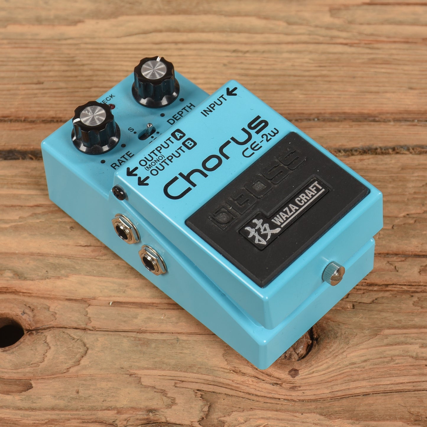 Boss CE-2W Effects and Pedals / Chorus and Vibrato