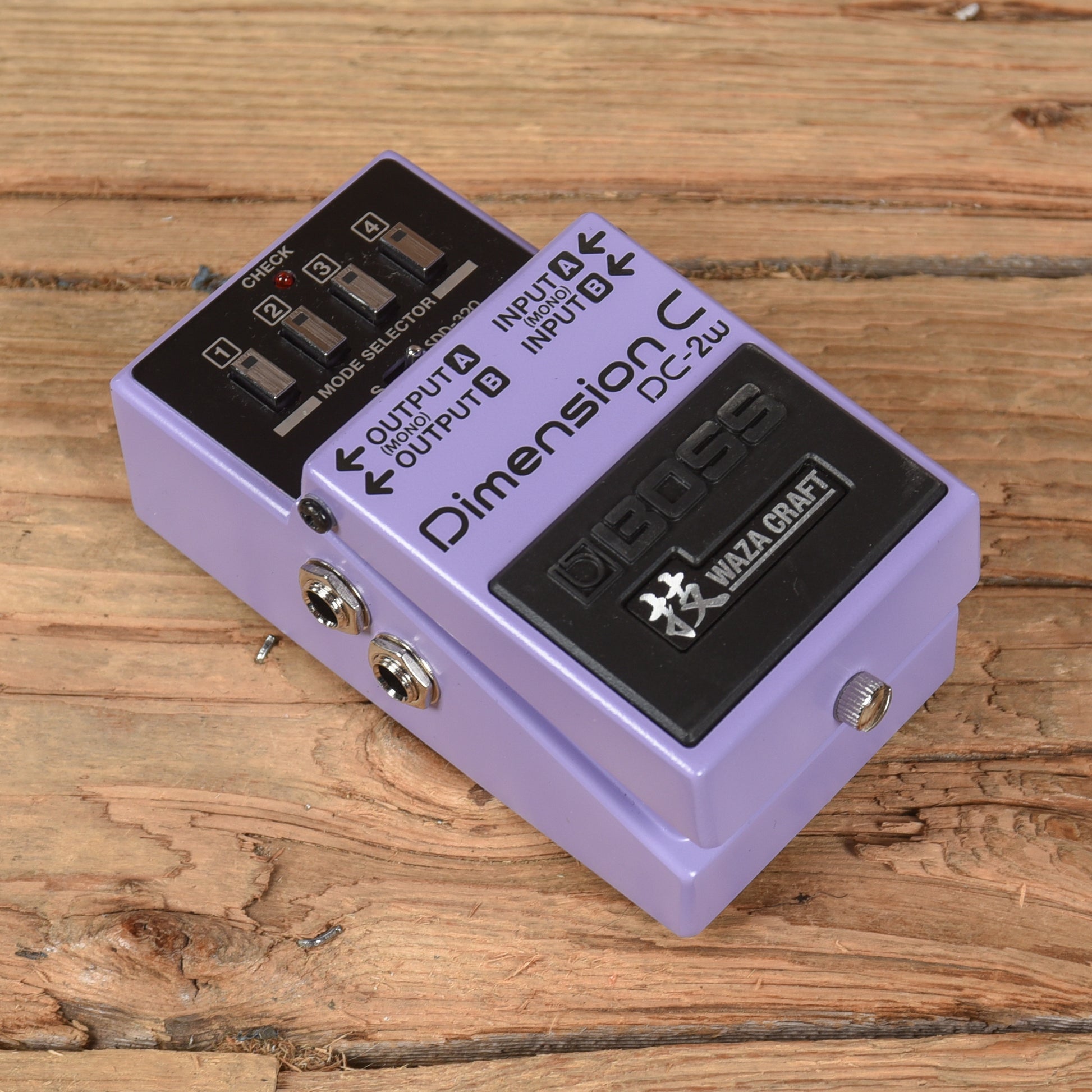 Boss DC-2W Effects and Pedals / Chorus and Vibrato