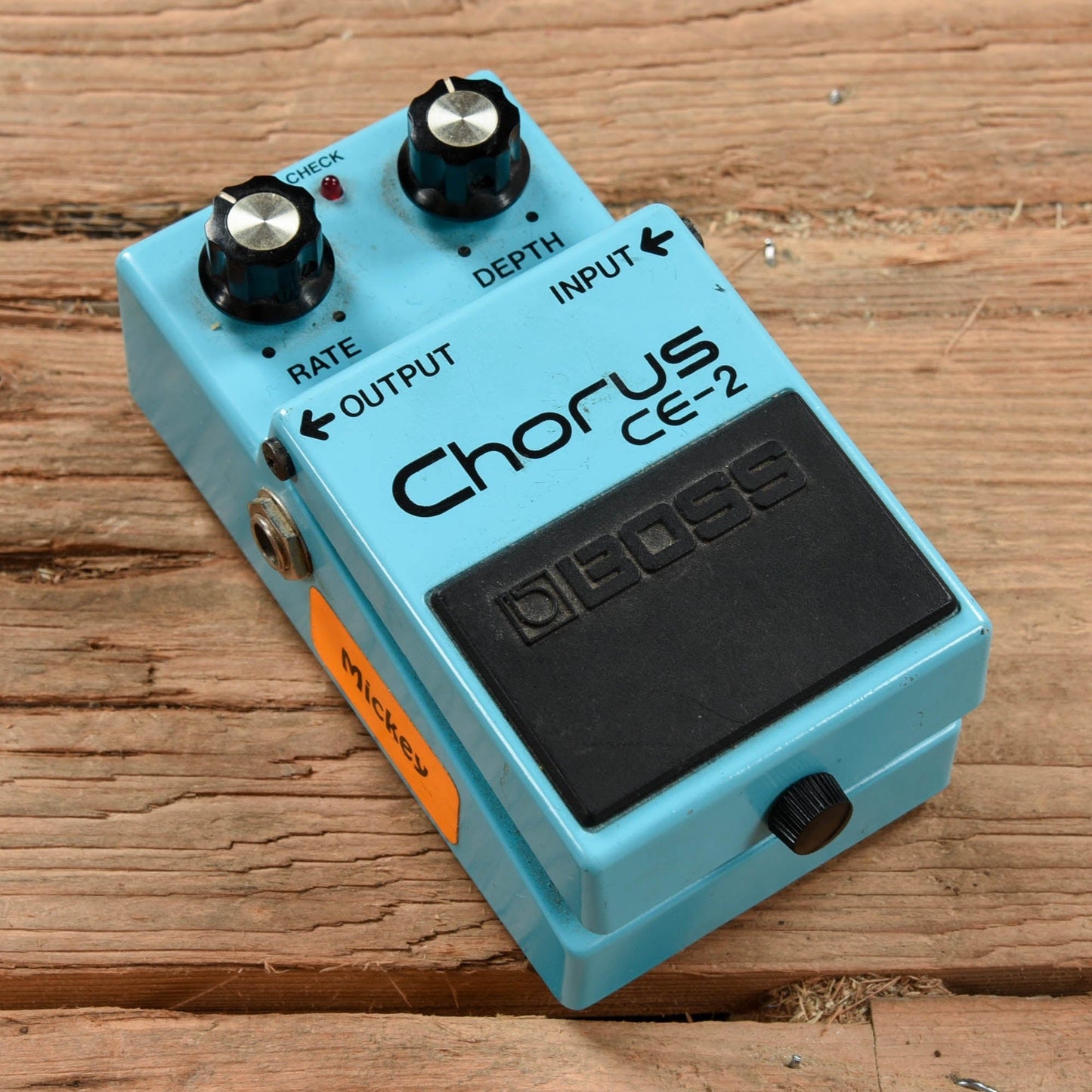 Boss MIJ CE-2 Chorus Effects and Pedals / Chorus and Vibrato