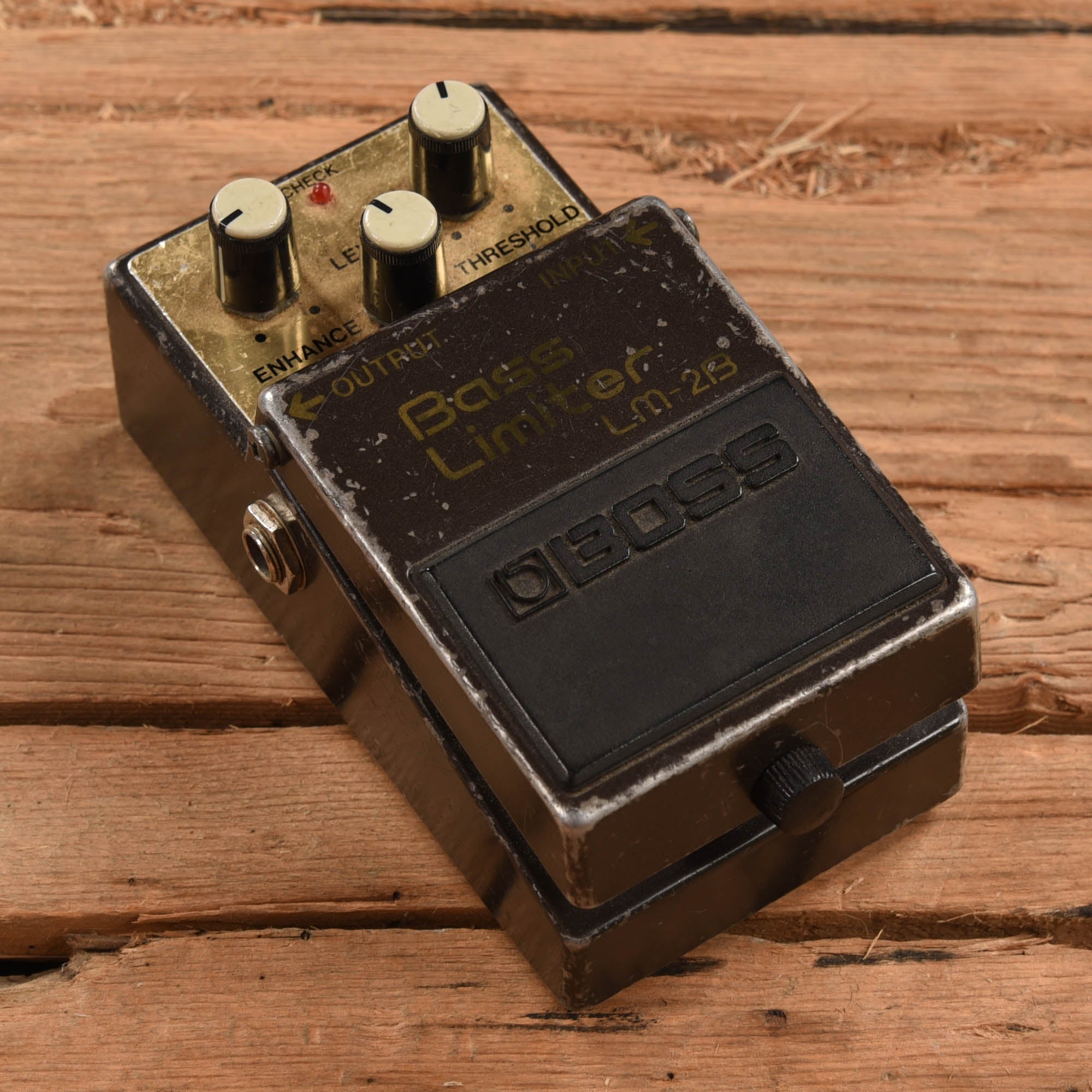 Boss LM-2B Effects and Pedals / Compression and Sustain