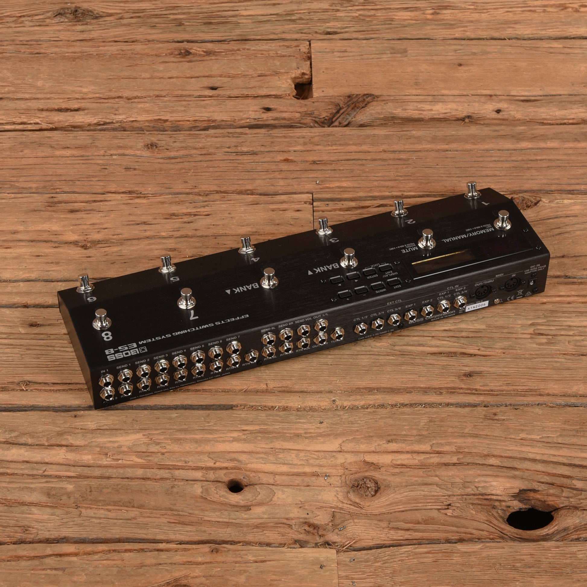 Boss ES-8 Effects and Pedals / Controllers, Volume and Expression