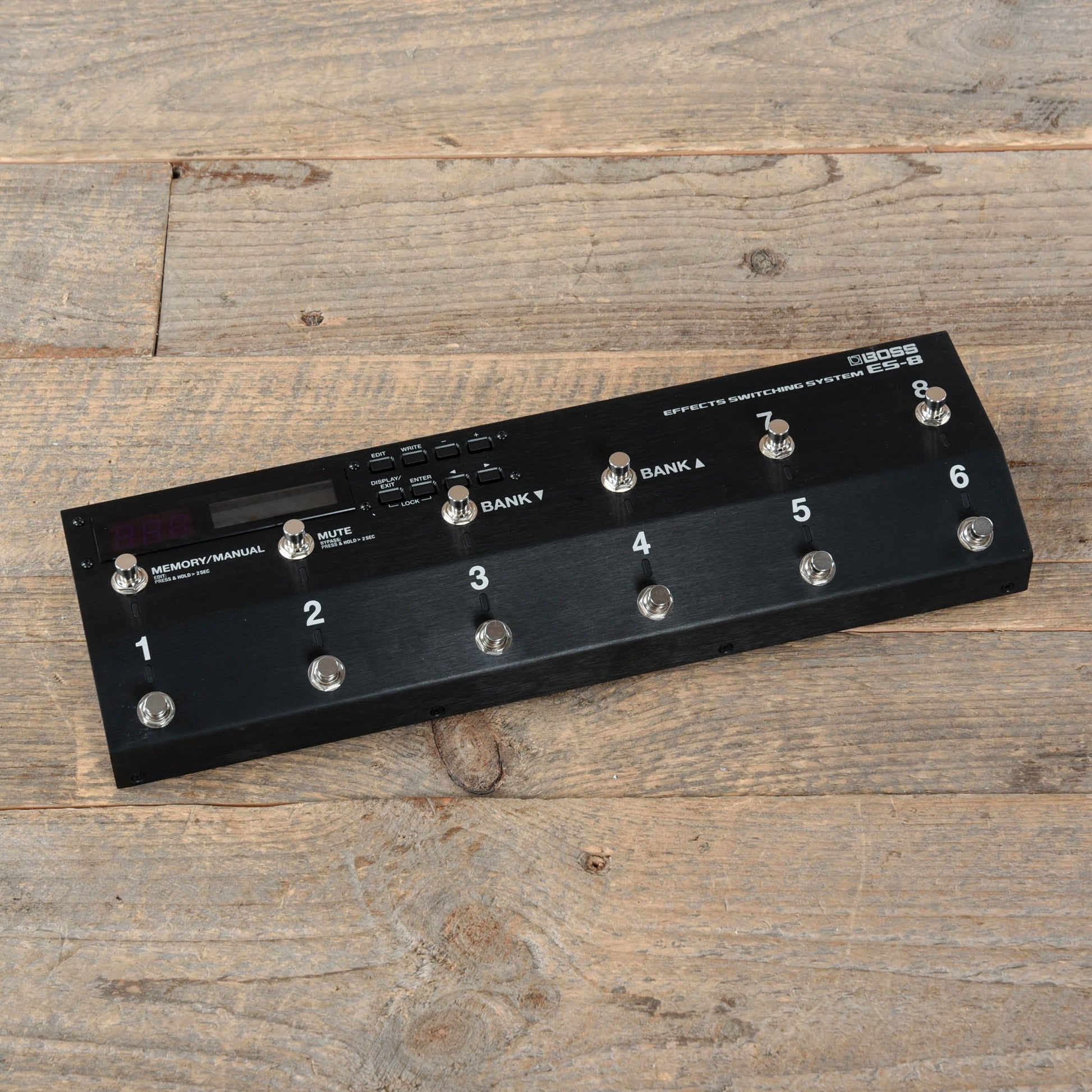 Boss 8 Control Boss ES-8 Effects Switching System – Chicago Music Exchange