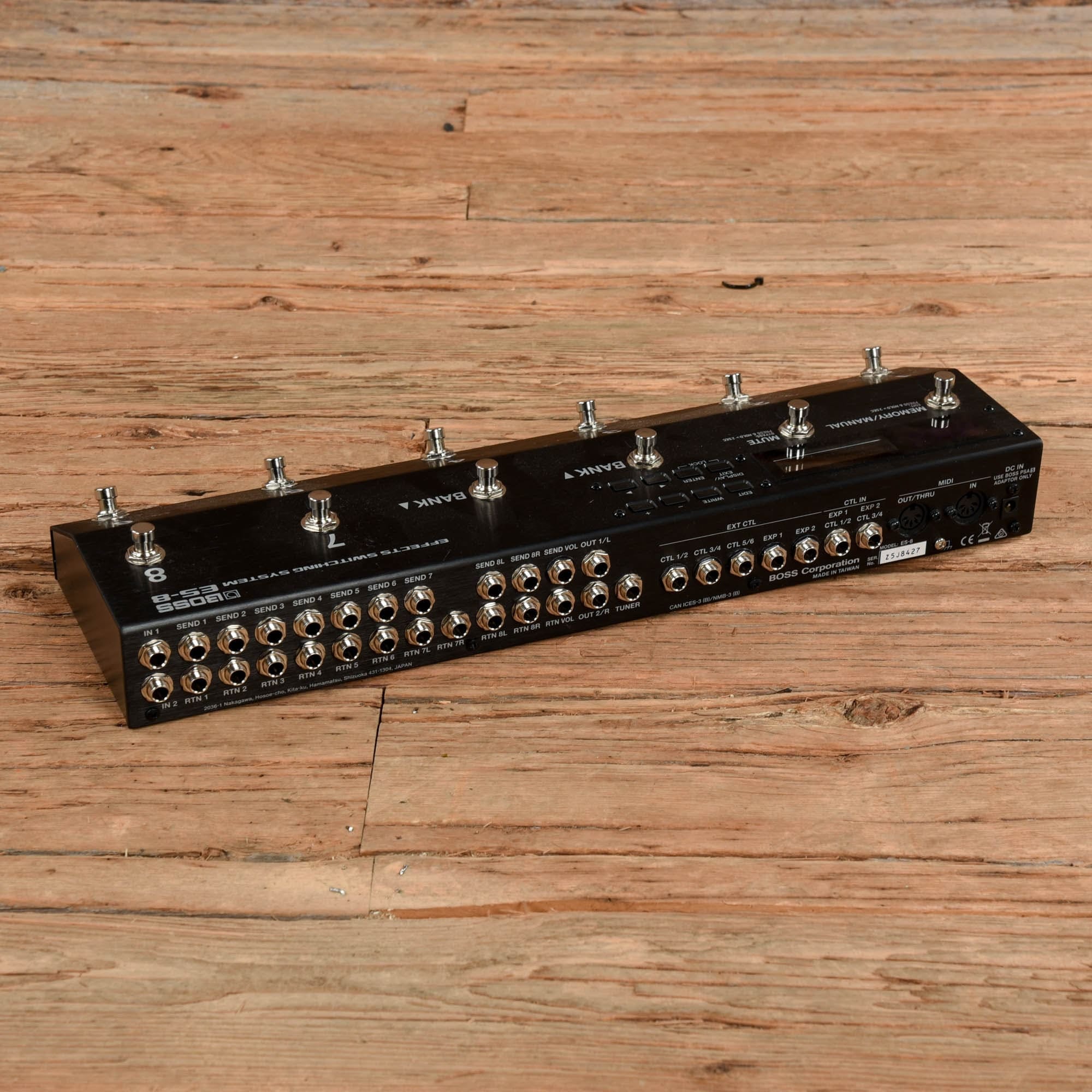 Boss 8 Control Boss ES-8 Effects Switching System – Chicago Music Exchange