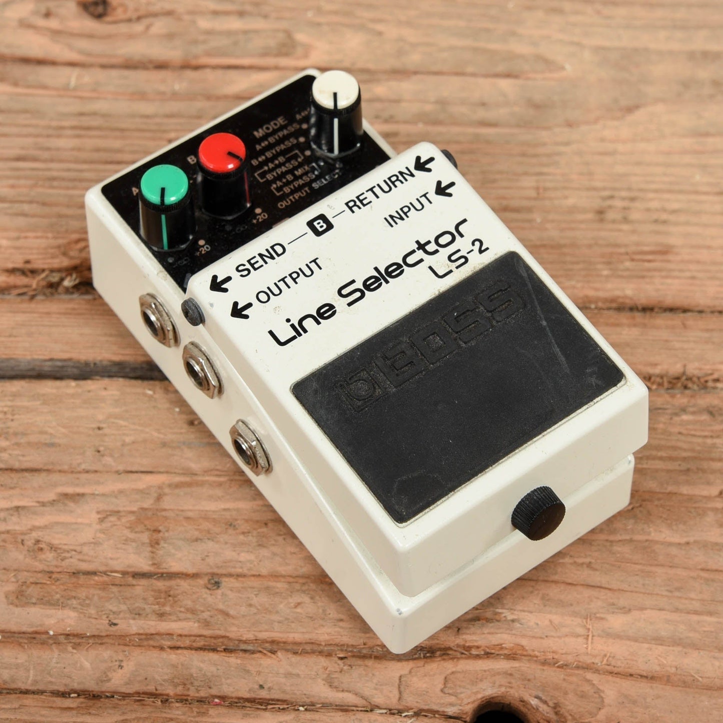 Boss LS-2 Line Selector Effects and Pedals / Controllers, Volume and Expression