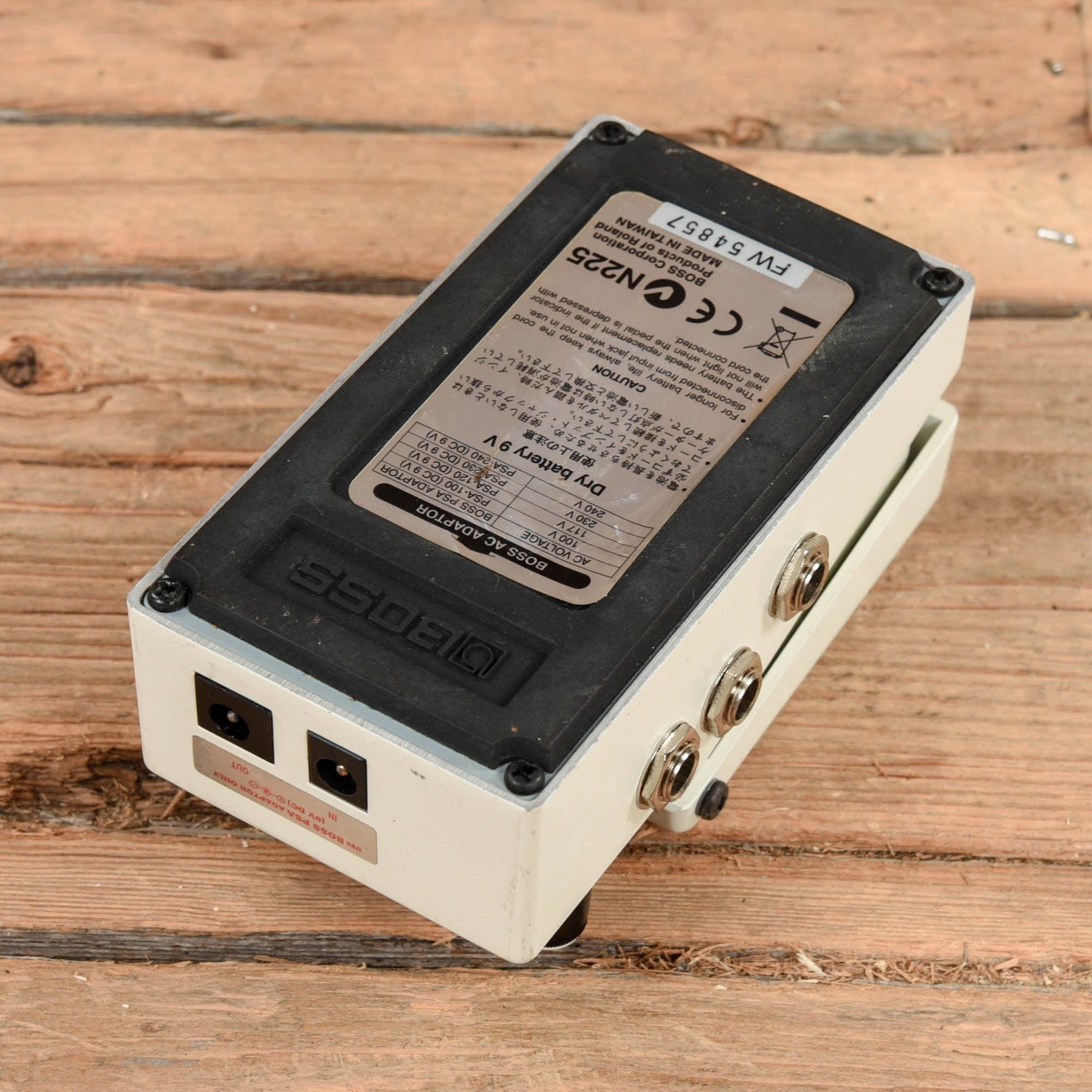 Boss LS-2 Line Selector Effects and Pedals / Controllers, Volume and Expression