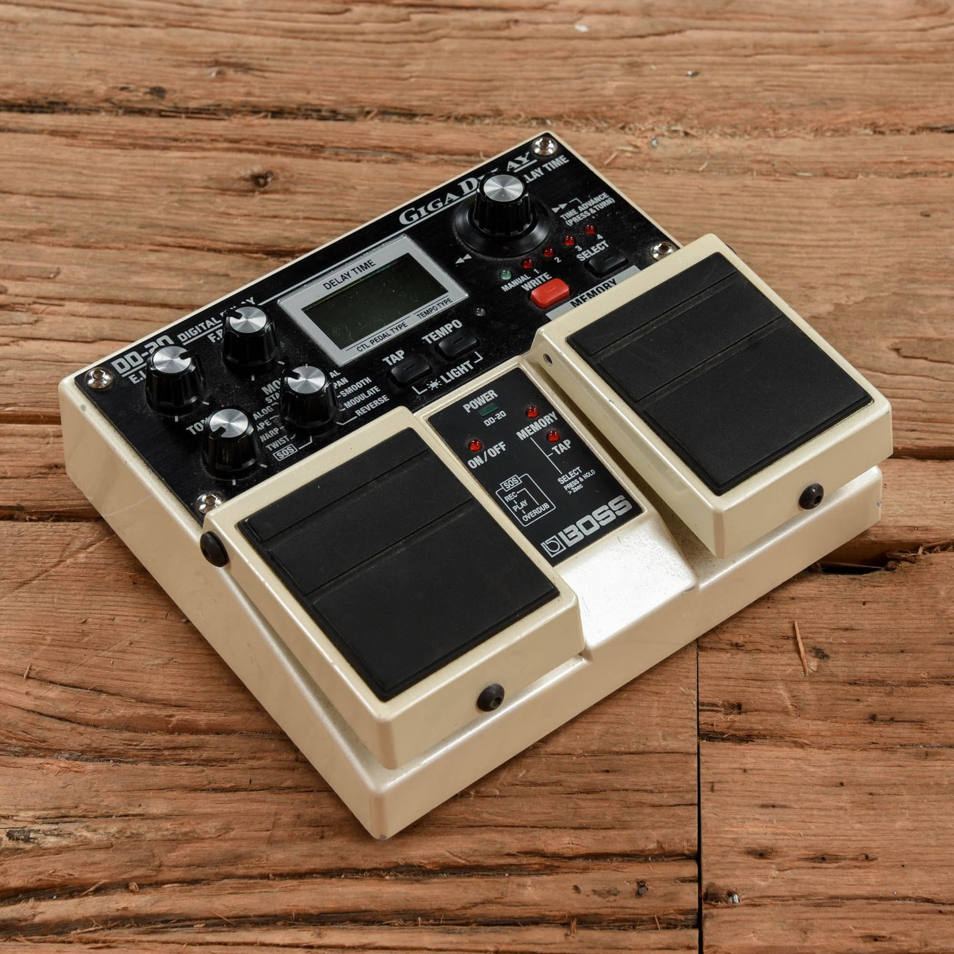 boss delay pedal dd 20 Boss DD-20 Giga Delay